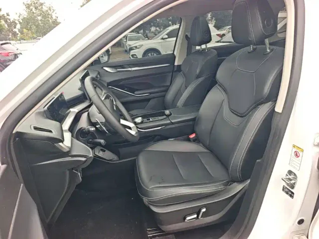 Haval H6 — Фото автомобиля 14