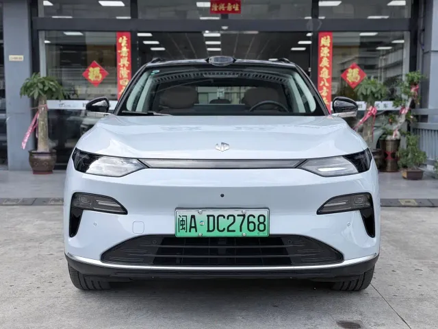 Leapmotor C11 — Фото автомобиля 2