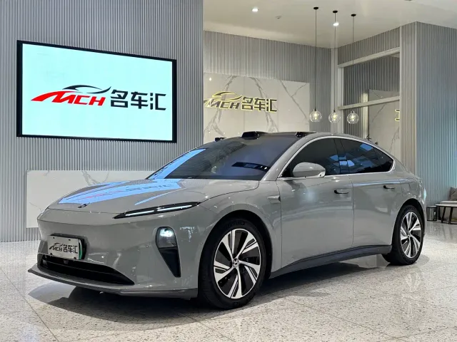 Фотография автомобиля — Nio ET5
