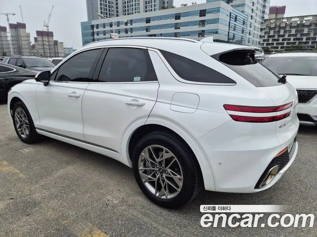 Genesis GV70 2.5T Бензин AWD — Фото автомобиля 4