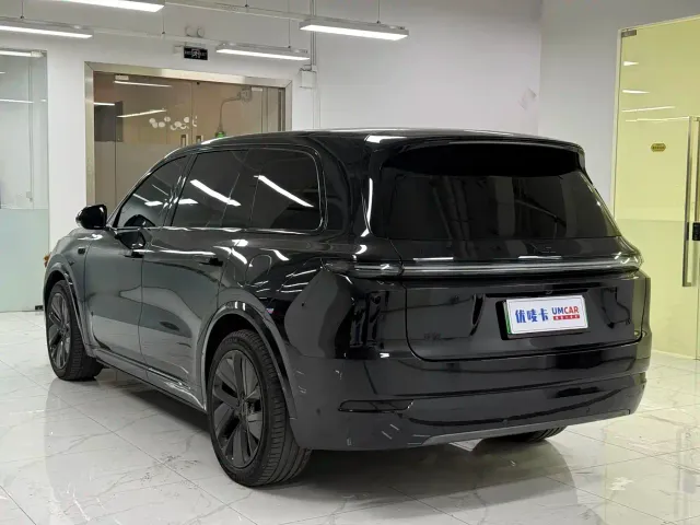 Li Auto L9 — Фото автомобиля 4