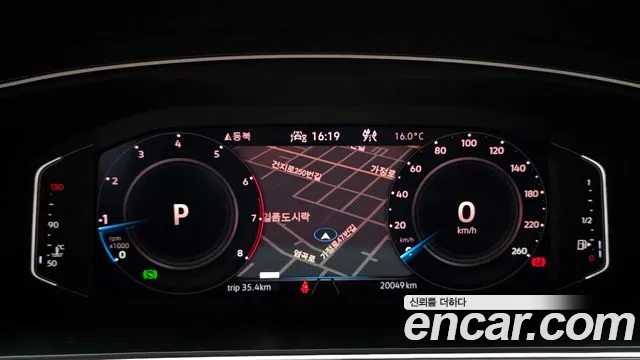 Volkswagen Tiguan — Фото автомобиля 7