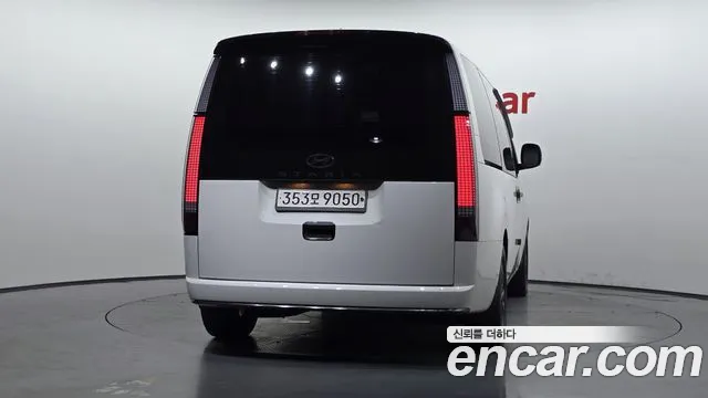 Hyundai Staria Staria L3.5 Lounge 7 мест — Фото автомобиля 4