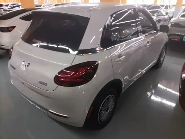Wuling Bingo — Фото автомобиля 6