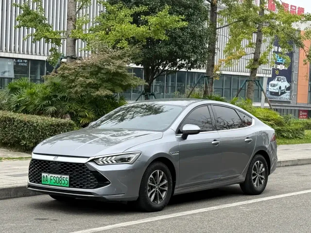 Фотография автомобиля — BYD Qin PLUS