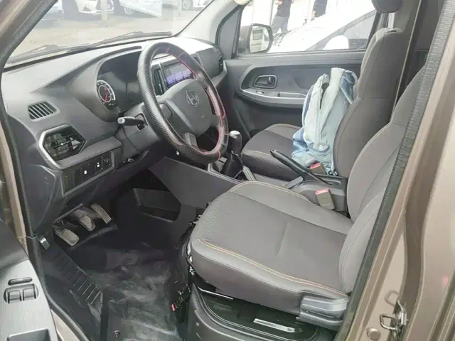 Changan Ruixing M60 — Фото автомобиля 14