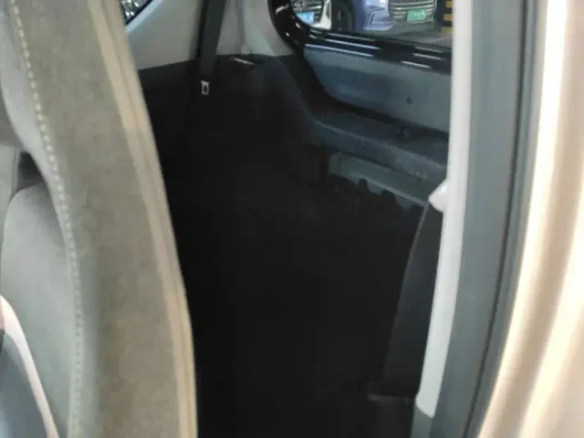 Wuling Hongguang Mini EV — Фото автомобиля 13