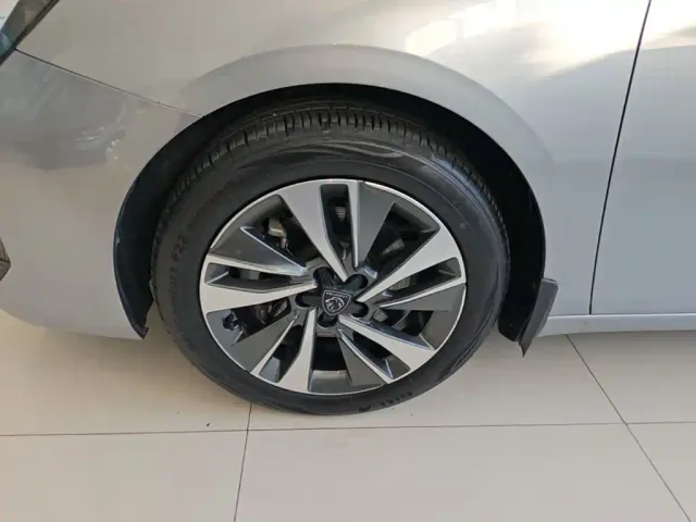 Peugeot 408 — Фото автомобиля 22