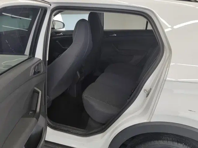 Volkswagen T-Cross — Фото автомобиля 11