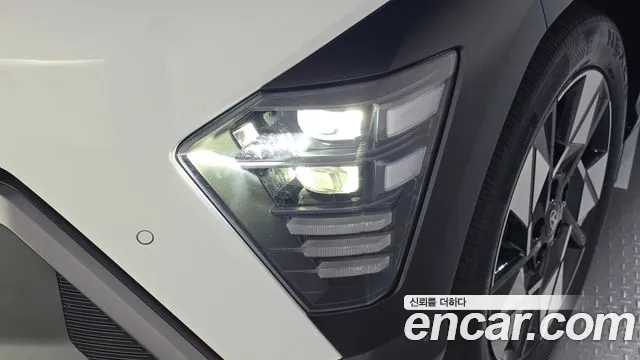 Hyundai Kona — Фото автомобиля 7