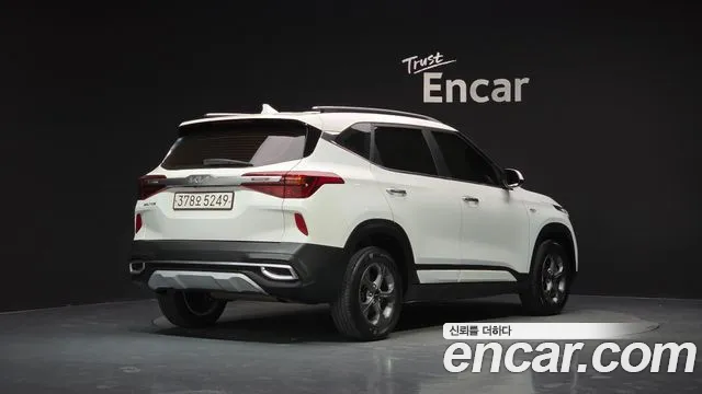Kia Seltos Seltos Бензин 1.6 турбо 2WD — Фото автомобиля 2