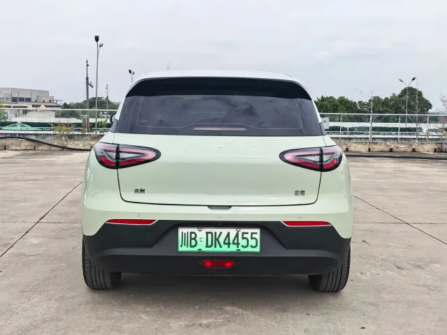 Geely Starry Wish — Фото автомобиля 6