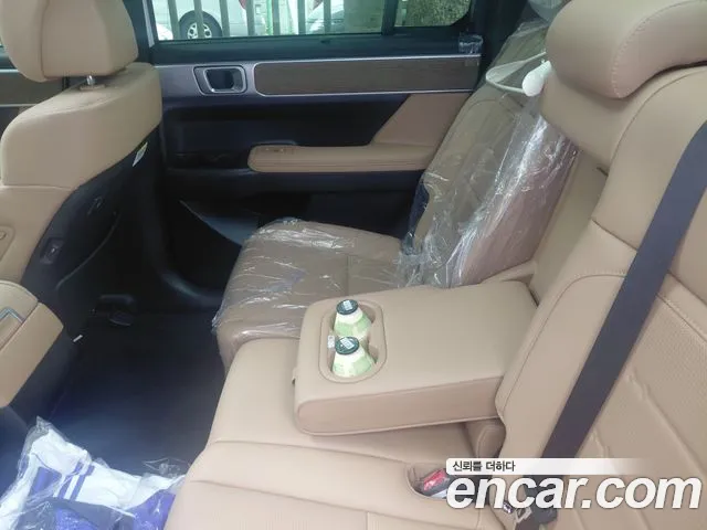Hyundai Santafe — Фото автомобиля 12