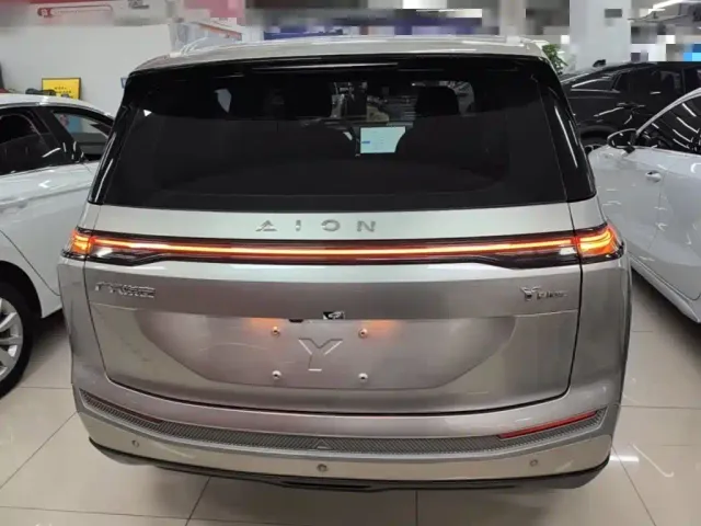 GAC Aion Y — Фото автомобиля 5
