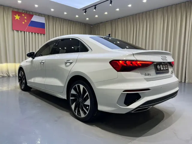 Audi A3 — Фото автомобиля 5
