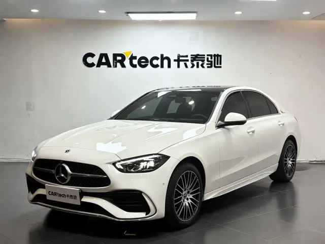 Mercedes-Benz C-Class — Фото автомобиля 3