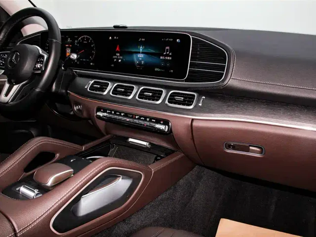 Mercedes-Benz GLE-Class — Фото автомобиля 19