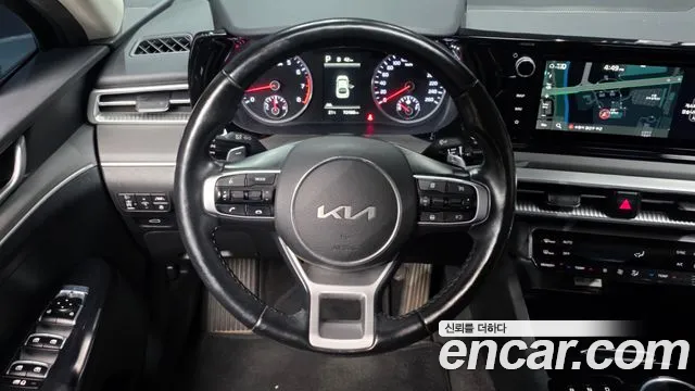 Kia K5 — Фото автомобиля 19