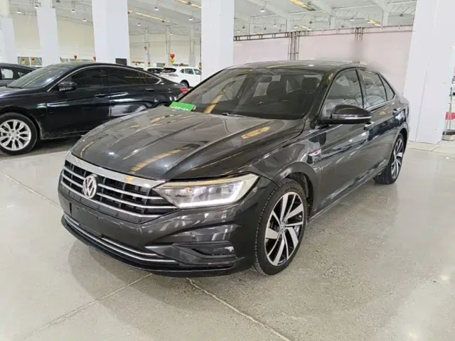 Фотография автомобиля — Volkswagen Sagitar