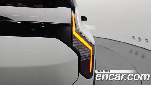 Kia EV3 — Фото автомобиля 23
