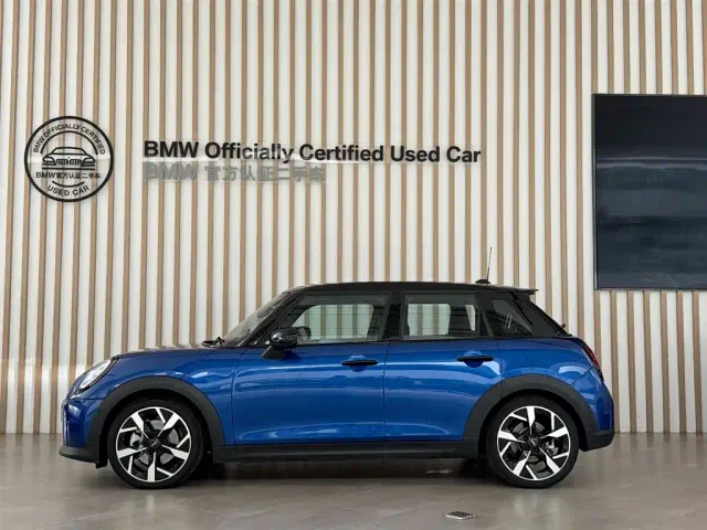 MINI Hatch — Фото автомобиля 3