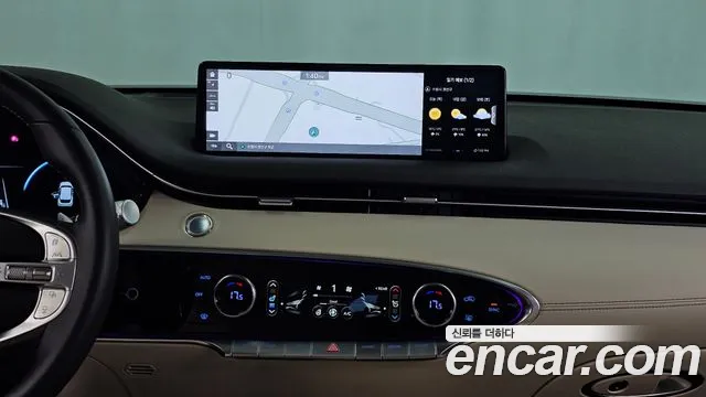 Genesis GV70 — Фото автомобиля 20
