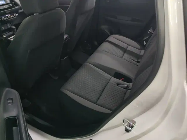Honda Fit — Фото автомобиля 16