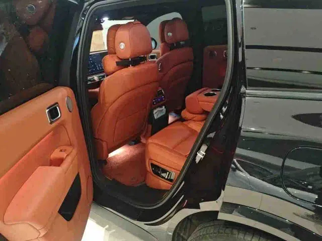 Li Auto L7 — Фото автомобиля 3