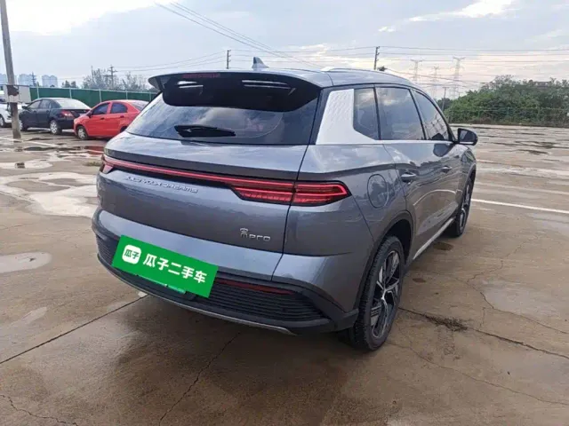 BYD Song Pro — Фото автомобиля 6