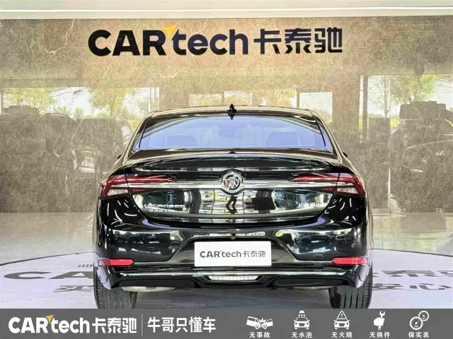 Buick LaCrosse — Фото автомобиля 5