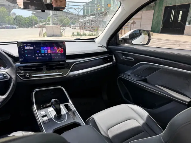 Haval H6 — Фото автомобиля 15
