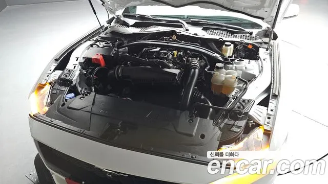 Ford Mustang — Фото автомобиля 6