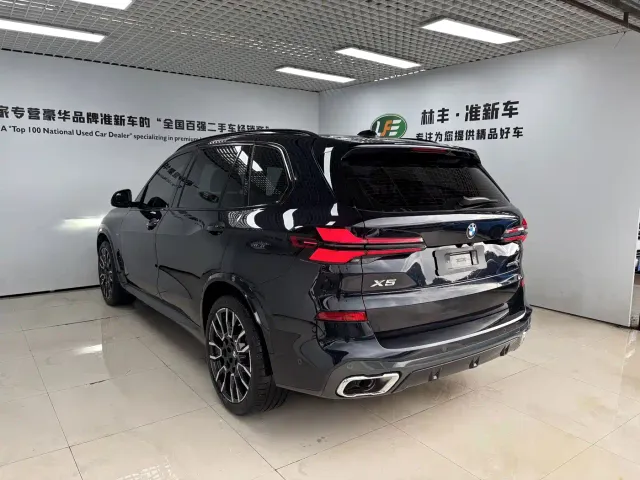 BMW X5 — Фото автомобиля 7