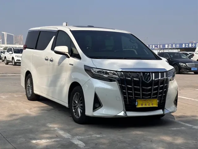 Toyota Alphard — Фото автомобиля 3