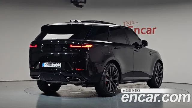 Фотография автомобиля — Land Rover Range Rover Sport Generation 3