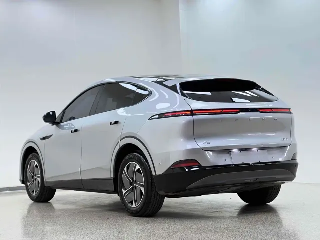 Xpeng G6 — Фото автомобиля 13