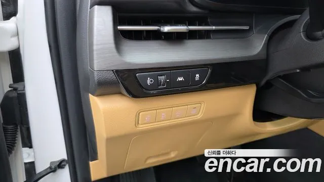Kia Canival Carnival 4 поколение Бензин 9 мест Signature — Фото автомобиля 12