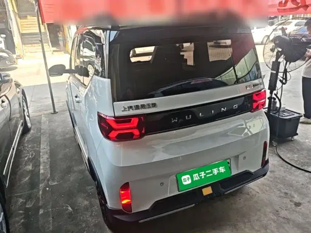 Wuling Hongguang Mini EV — Фото автомобиля 4