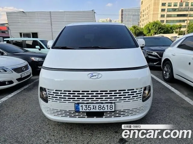 Hyundai Staria Staria Tourer 9 мест — Фото автомобиля 2