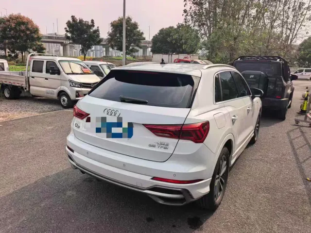 Audi Q3 — Фото автомобиля 6