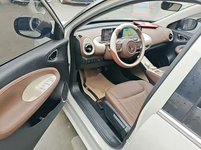 Wuling Bingo — Фото автомобиля 15