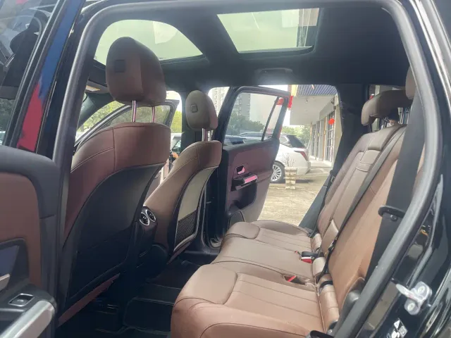 Mercedes-Benz GLB-Class — Фото автомобиля 10
