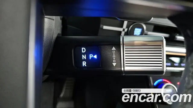 Hyundai Santafe Santa Fe (MX5) — Фото автомобиля 9