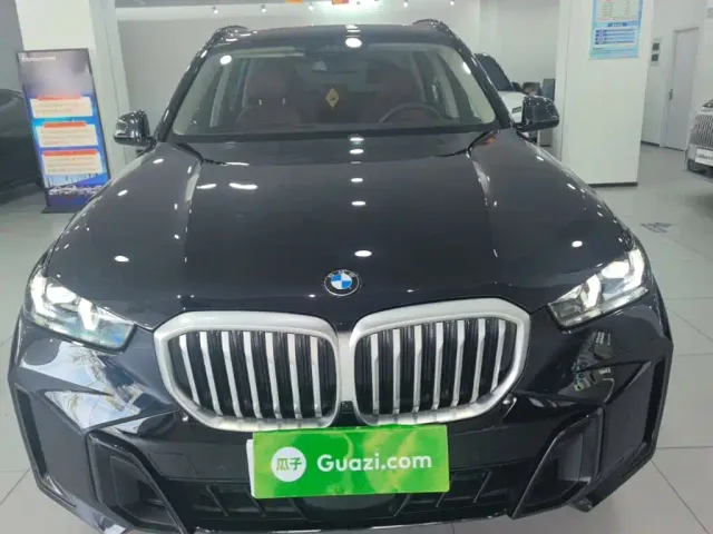 BMW X5 — Фото автомобиля 2