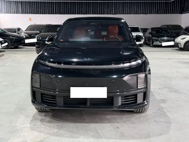 Li Auto L7 — Фото автомобиля 2