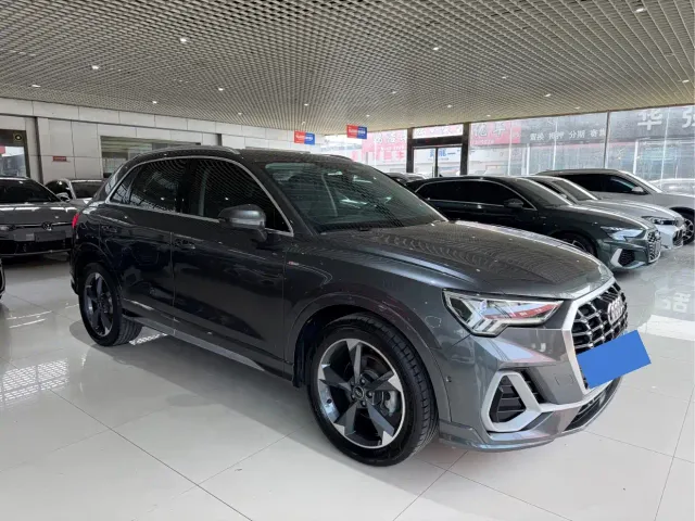 Audi Q3 — Фото автомобиля 3