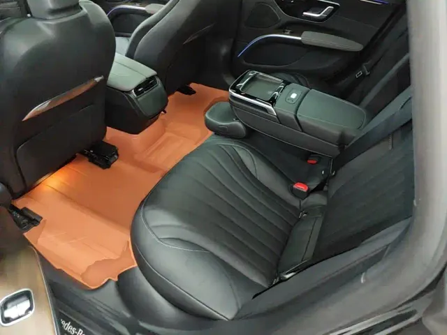 Mercedes-Benz EQS — Фото автомобиля 16