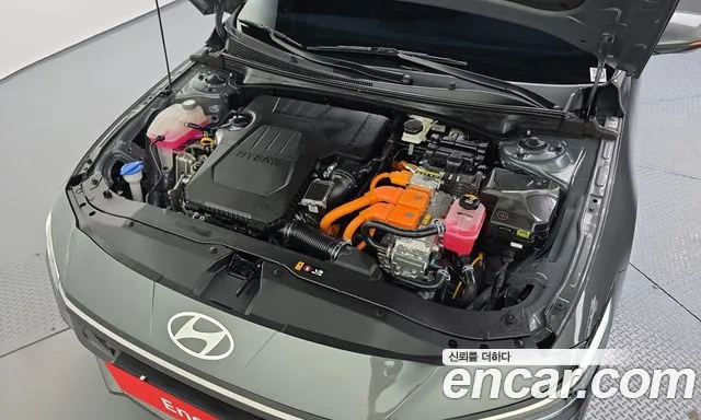 Hyundai Avante CN7 — Фото автомобиля 9