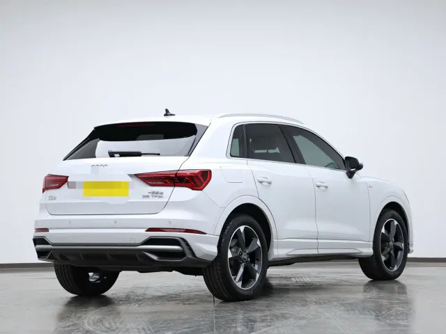 Audi Q3 — Фото автомобиля 2