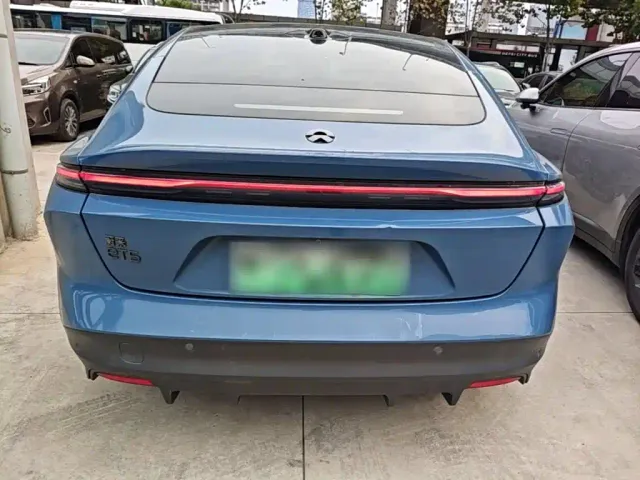 NIO NIO ET5 2022 100kWh — Фото автомобиля 3